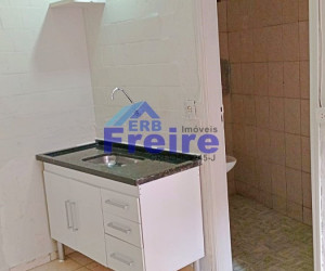 Flat em RUDGE RAMOS - S�O BERNARDO DO CAMPO por 700,00